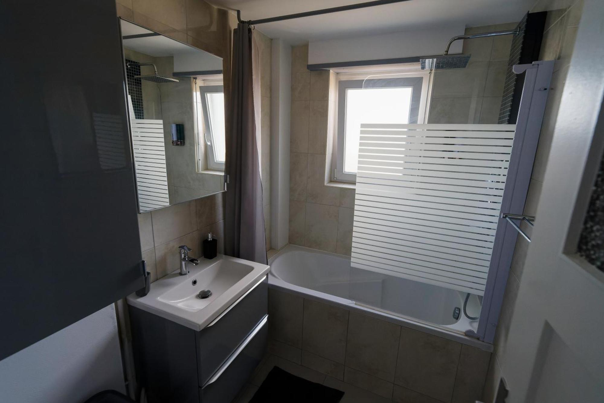 Agreable Et Spacieux Appartement Lumineux T4 Alsace Riedisheim Εξωτερικό φωτογραφία